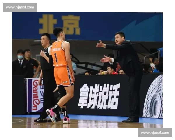 《全面解析CBA篮球联赛规则与比赛流程及各项规定》